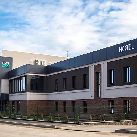 Hotel Dozari Korostyshiv Екстериор снимка