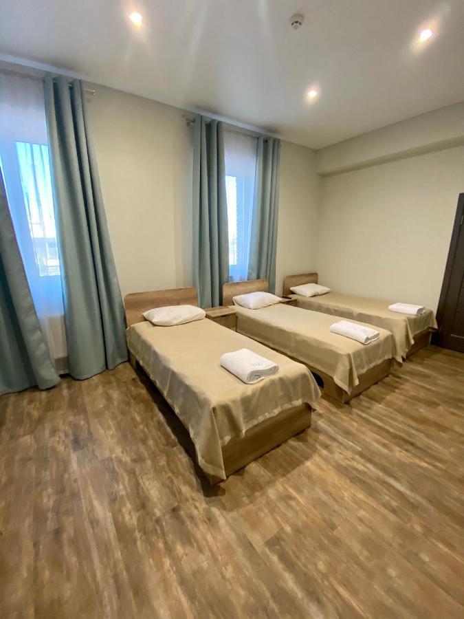 Hotel Dozari Korostyshiv Екстериор снимка